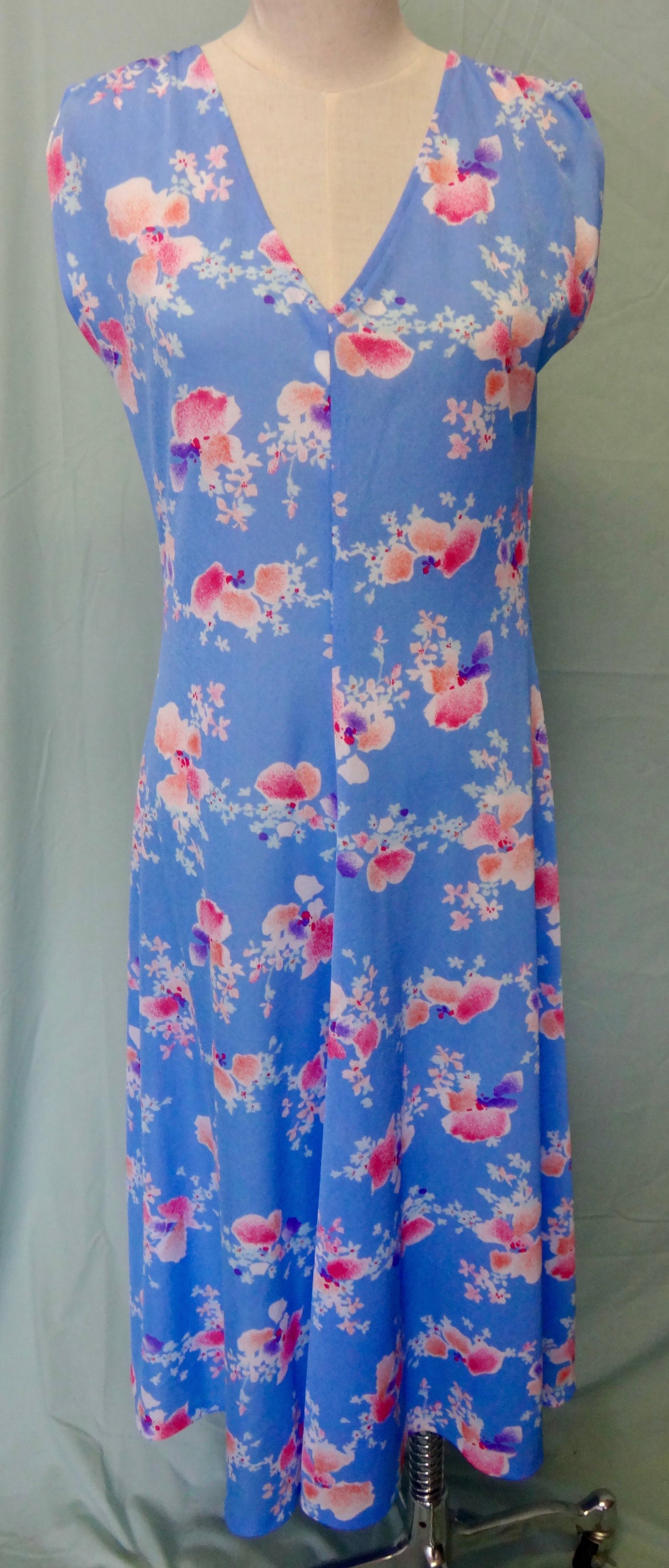 70s/80s Blue Floral Double V Dress