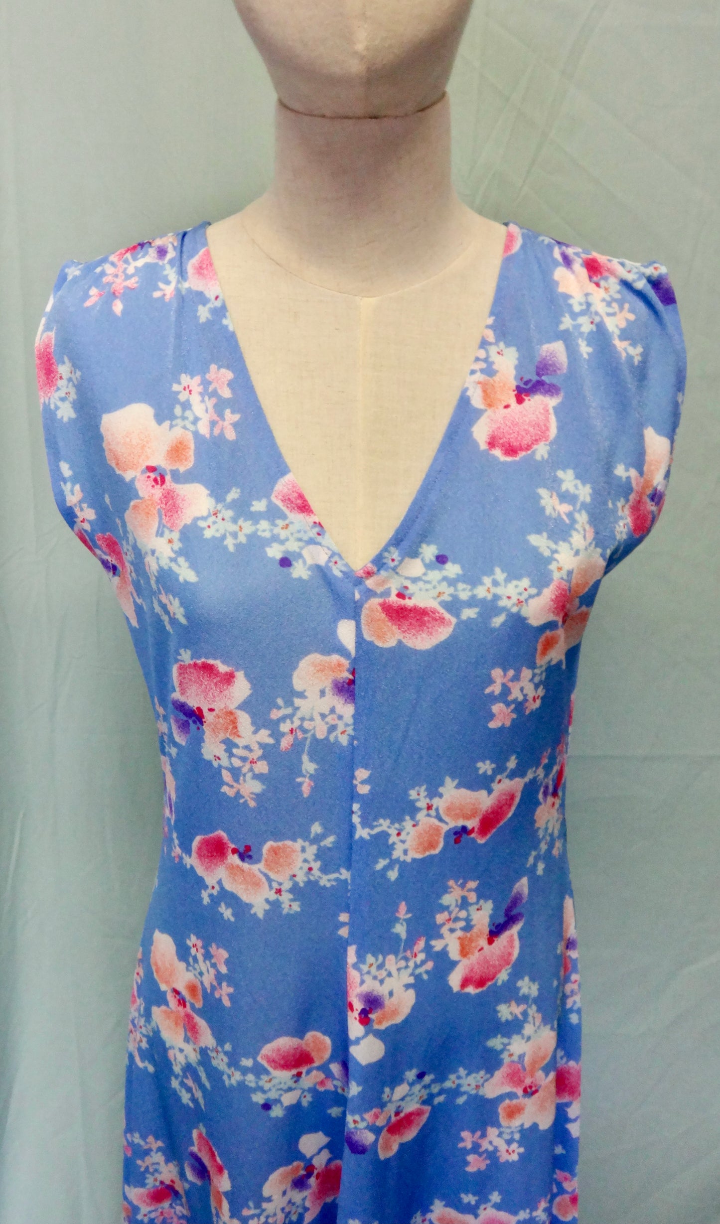 70s/80s Blue Floral Double V Dress