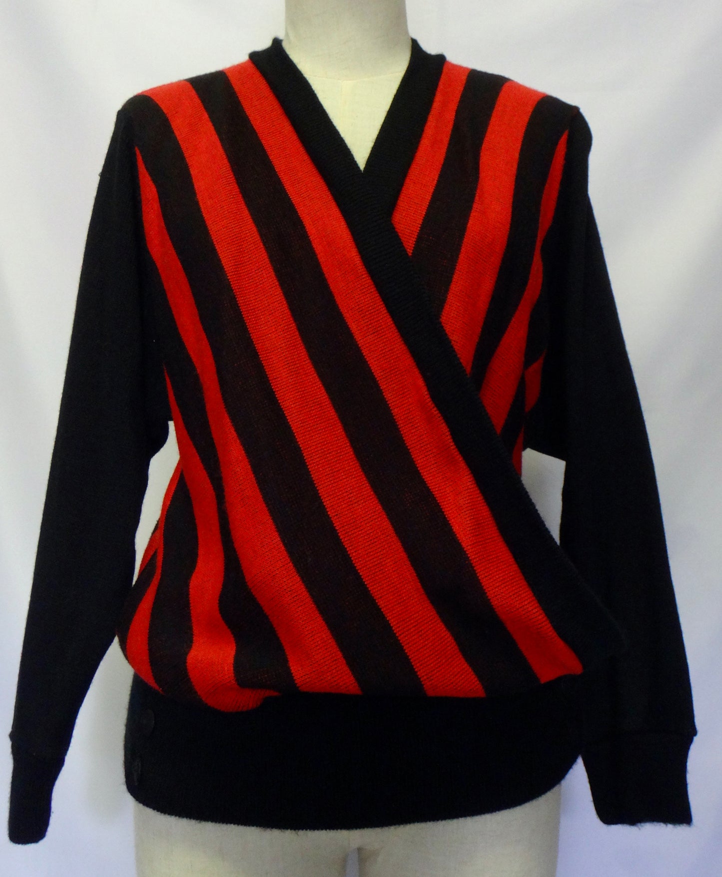 80s/90s Cross Over Stripe V Knit