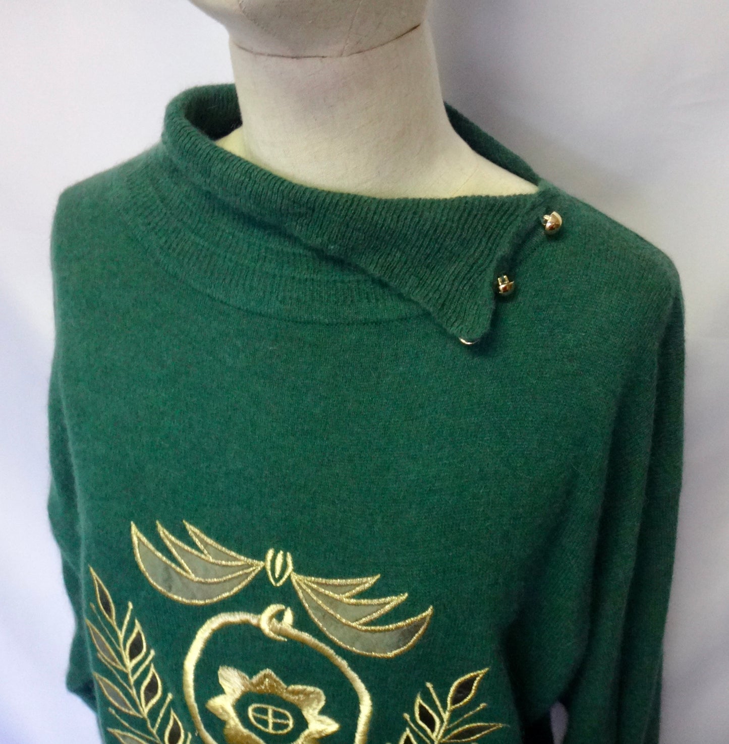 90s Green and Gold Sporty Applique Sweater