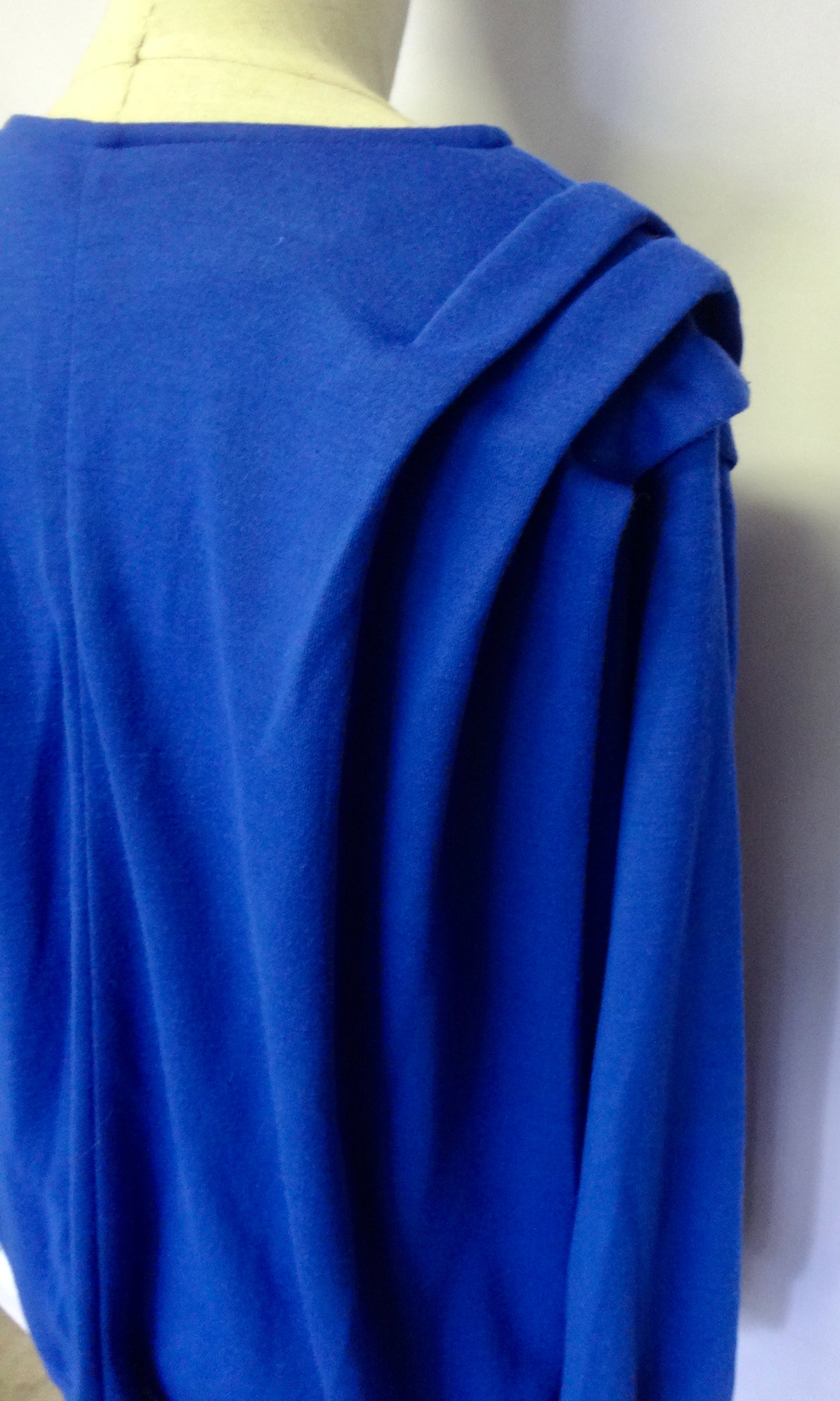 80s Oversized Electric Blue Pleated Sweat