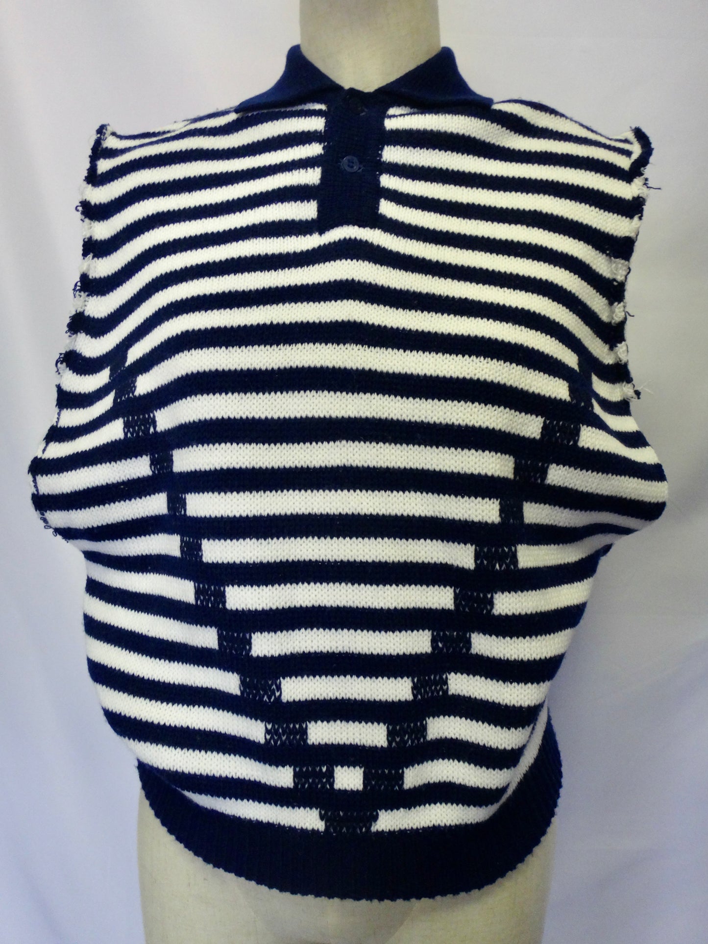 90s Striped Navy White Sleeveless Knit