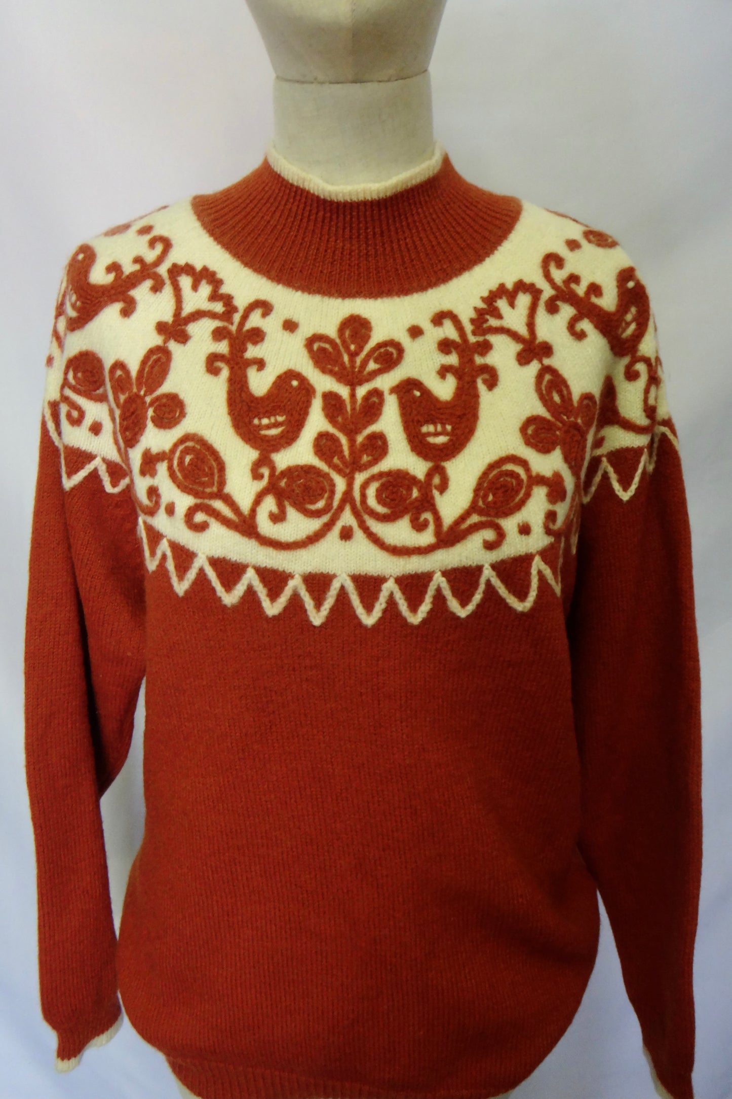 80s/90s Bird and Flower Crew Wool Sweater