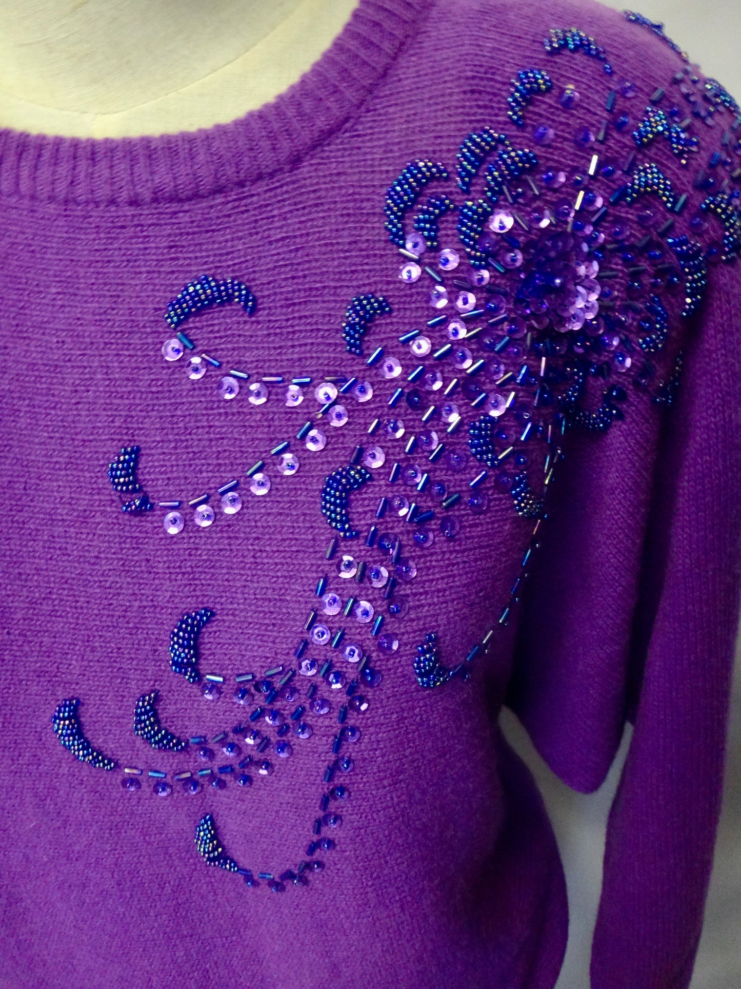 80s Orchid Sequin Flower Knit