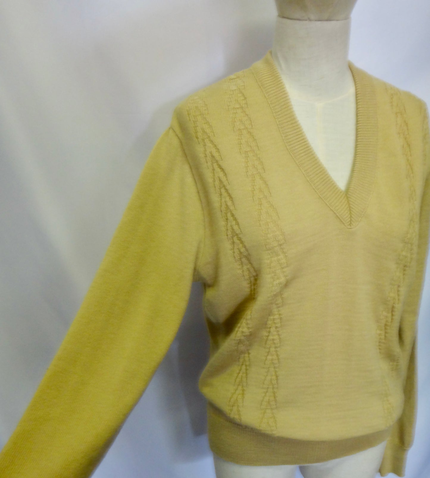 Vintage Caramel Wool V Neck Knit