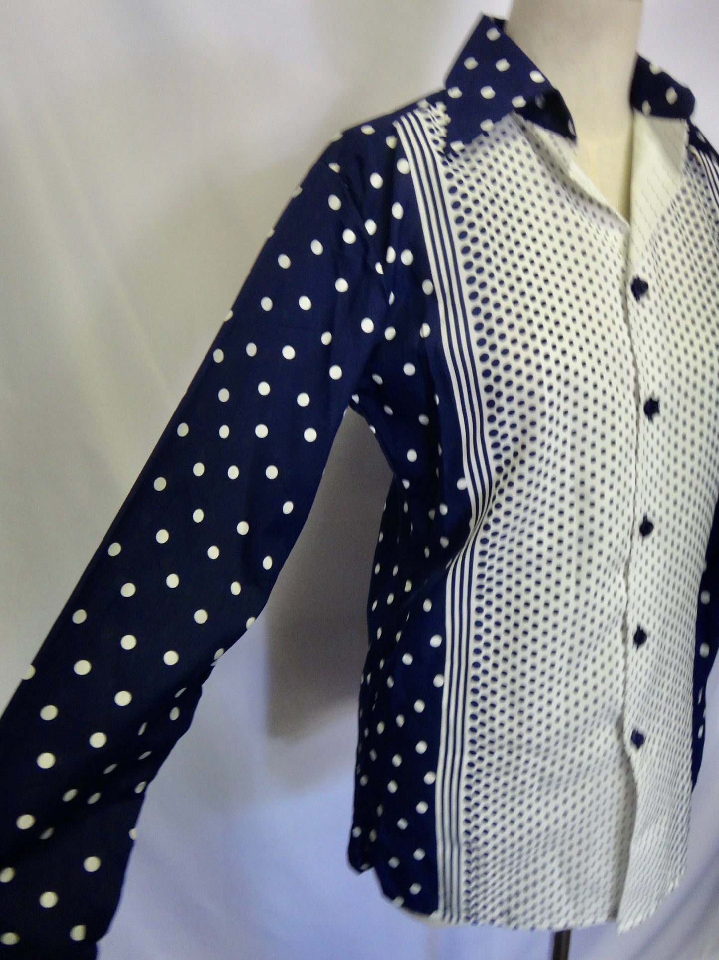 70s/80s Spotty Shirt in Navy White