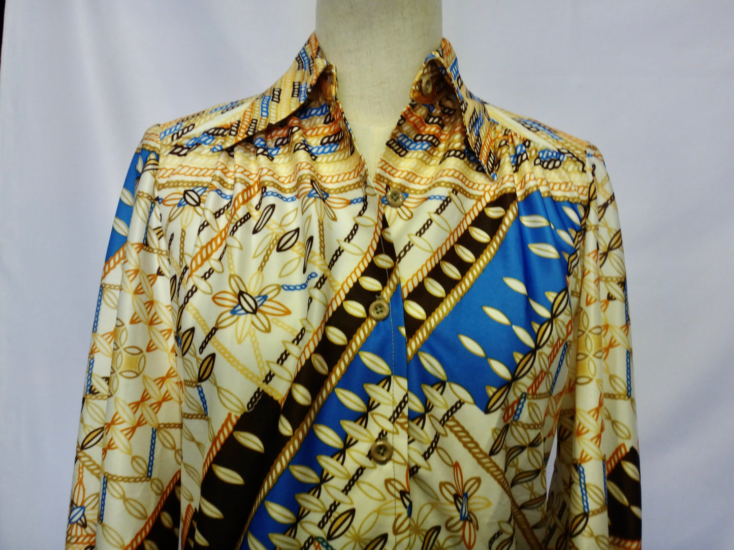 Vintage Pattern Shirt in Gold Blue