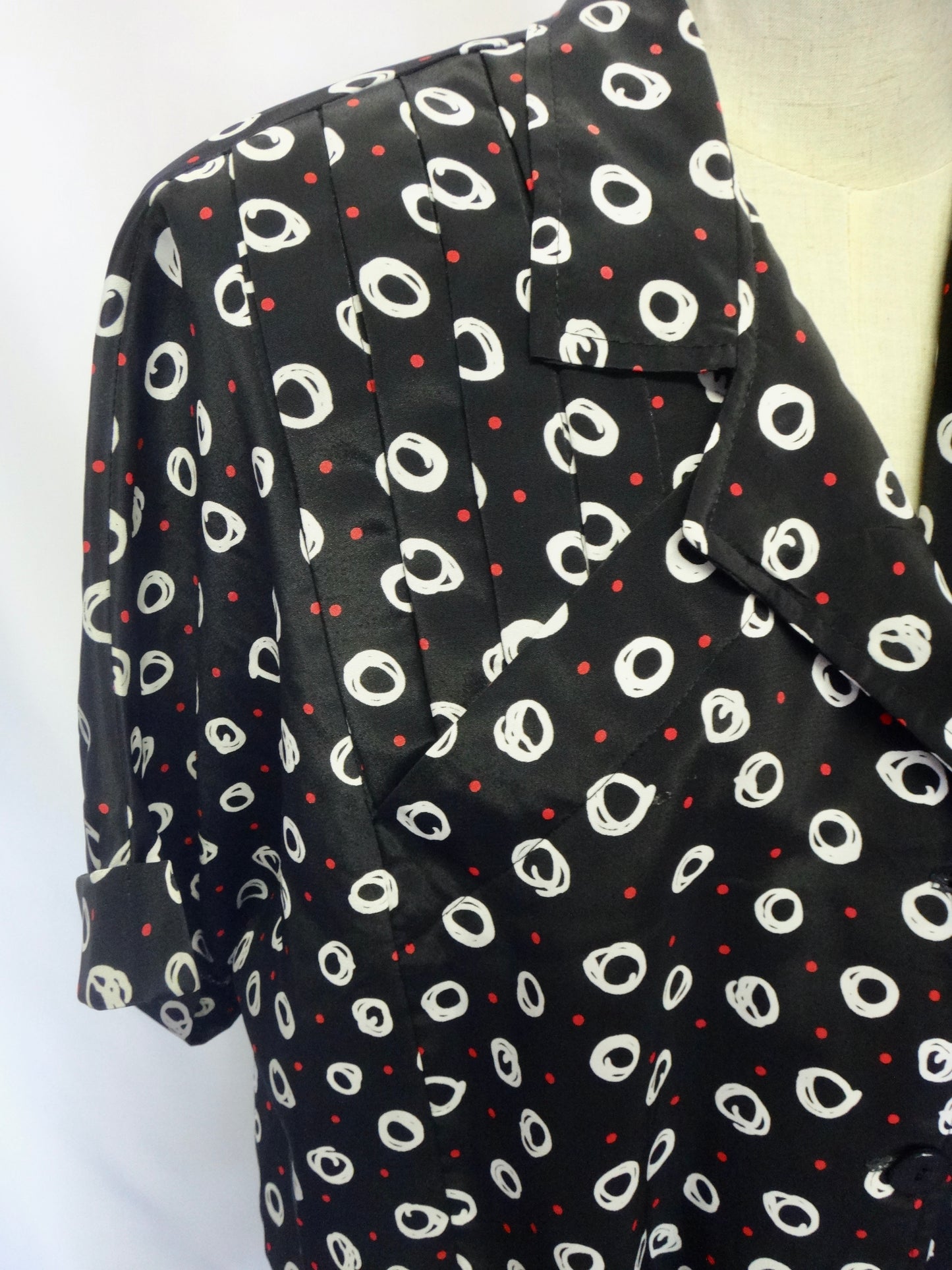 80s/90s Dot Spot Tie Front blouse