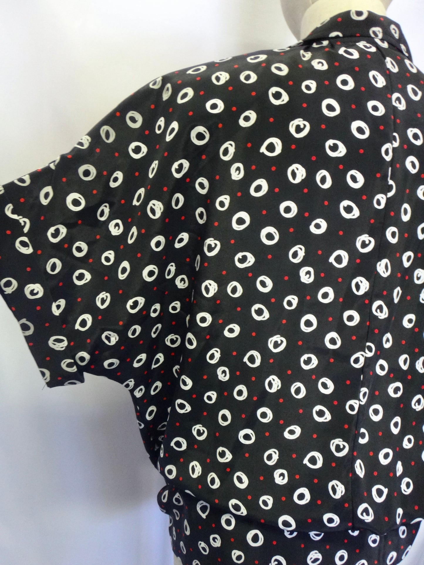 80s/90s Dot Spot Tie Front blouse