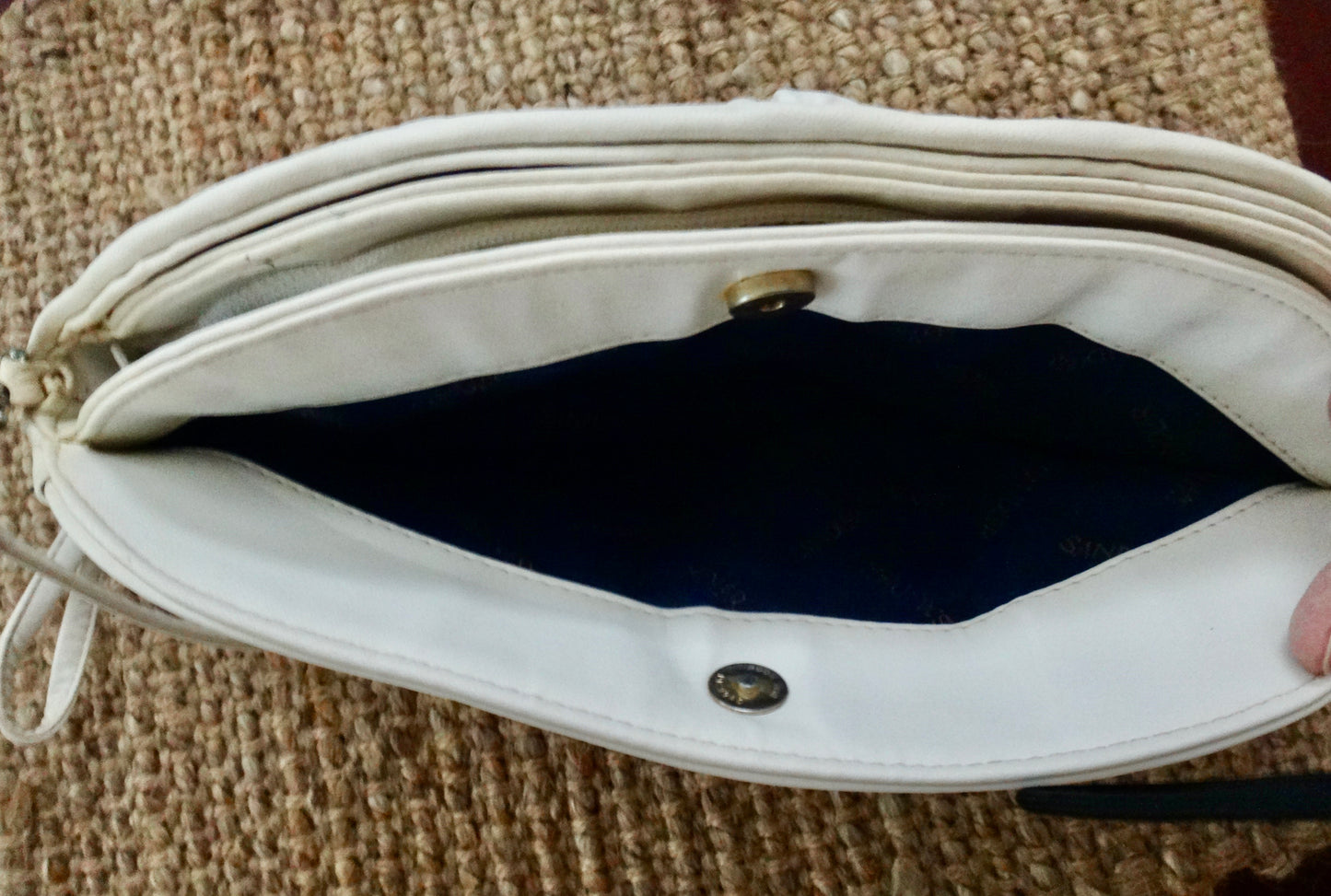 80s/90s Sandler White Puff Clutch Handbag