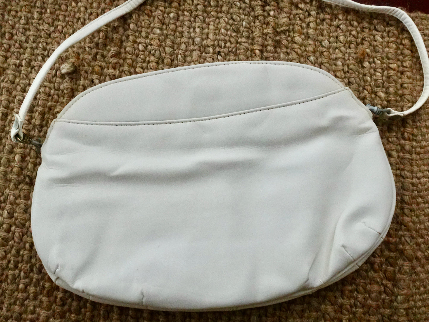 80s/90s Sandler White Puff Clutch Handbag