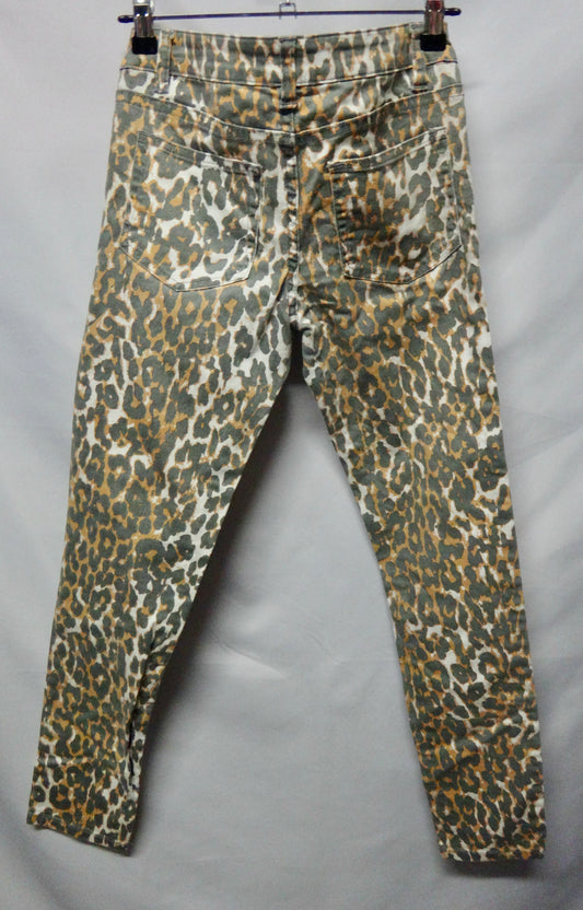 Tiger Print Ankle Grazer Jeggings Preloved