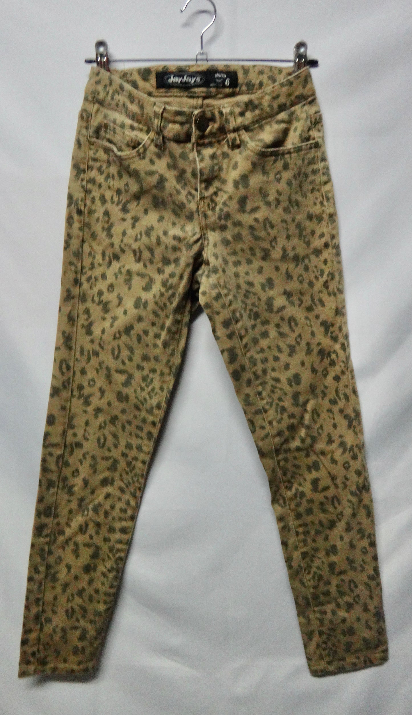 Cheetah Print Ankle Grazer Jeans Preloved